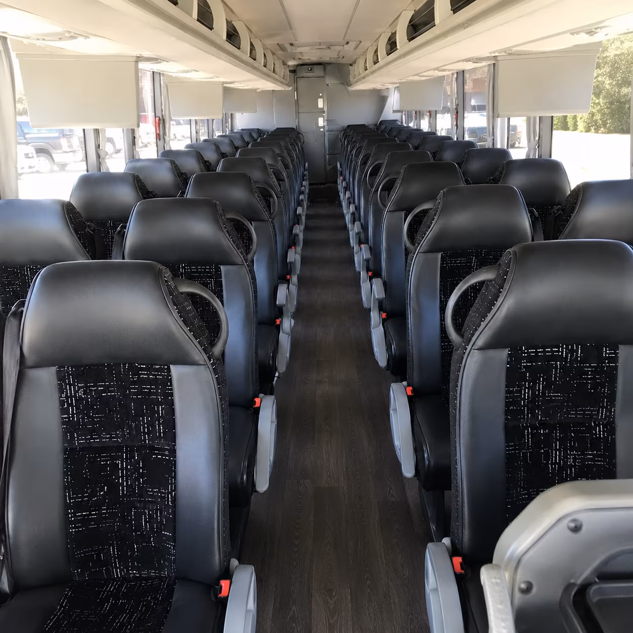 arlington bring your team and fan group to the game in one charter bus