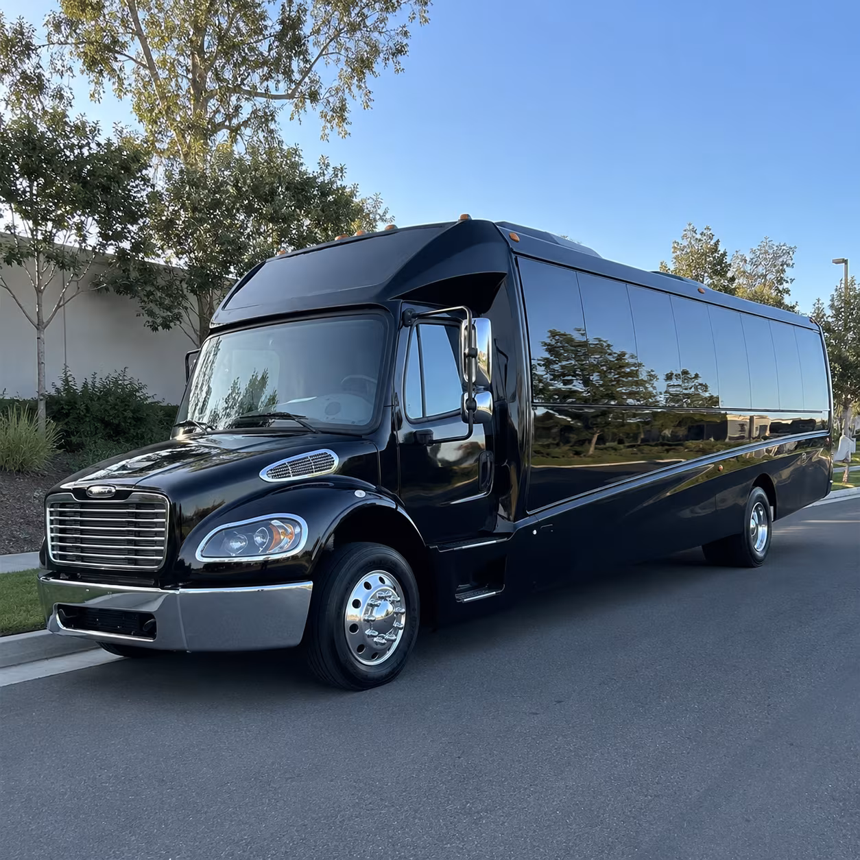 employee shuttle services along the heb corridor and mid cities