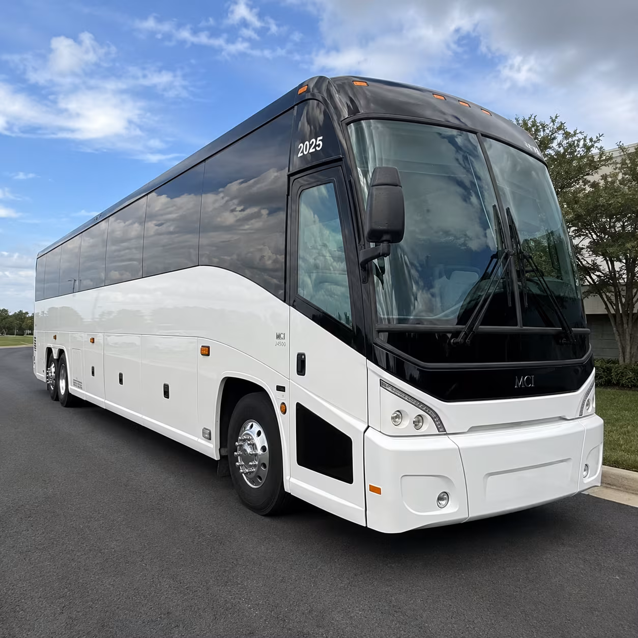 irving show up to irving concerts in a charter bus